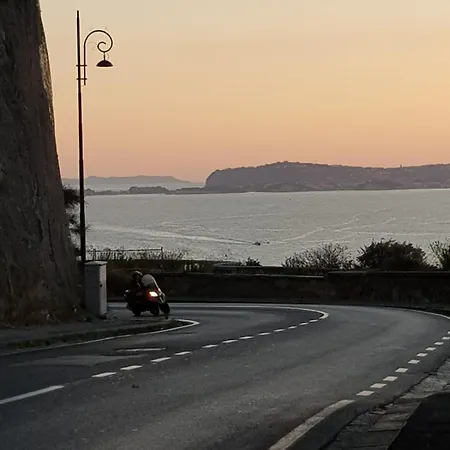 Guest house Romeo House 3*